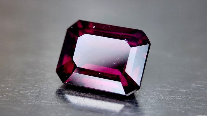 Natural Grape Garnet 73