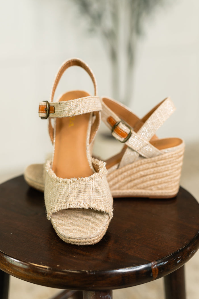 Arnold Natural Linen Wedges