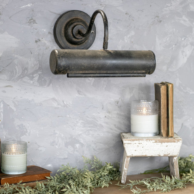 Black Finn Lamp