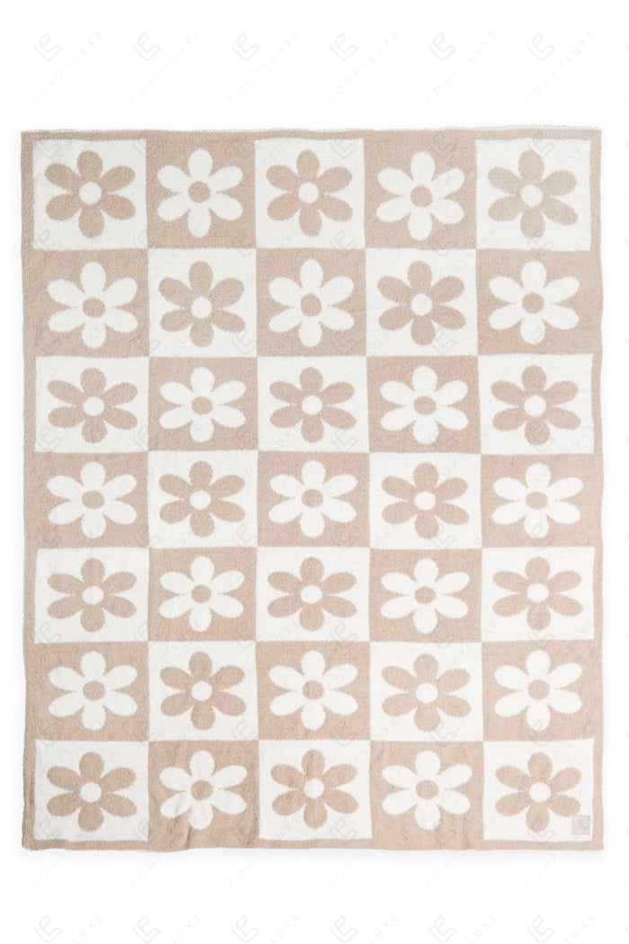 CHECKERED & DAISY PATTERN THROW BLANKET BEIGE THROW BLANKETS