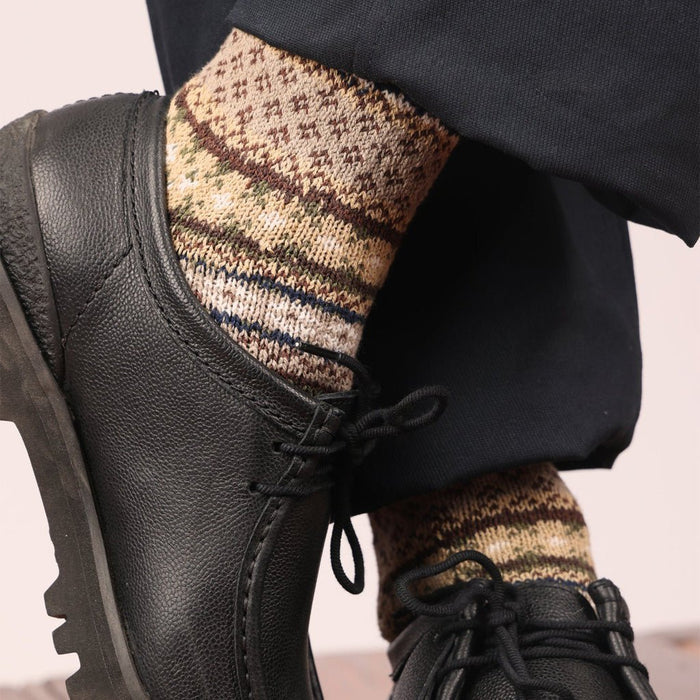Model wearing cotton fair isle socks and black shoes.