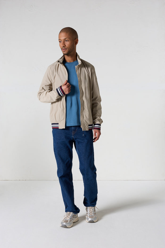 4_MAGGOTTY_URAI112607-804_12.jpg
