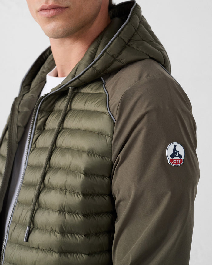 7_STRIDE_MJAC212520-255_15.jpg
