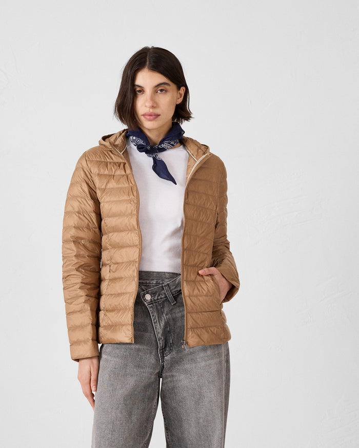 4_CLOE_PF22WDOW01-80L_12.jpg