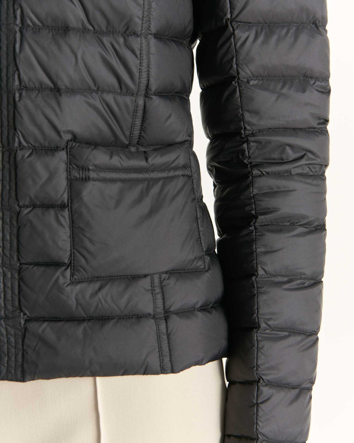 6_DOUDA_FW22WDOW16-999_14.jpg