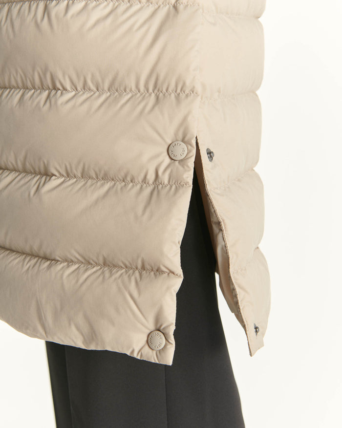 6_LOLA_FW23WDOW18-804_14.jpg