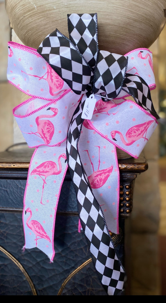 Flamingo & Harlequin Bow