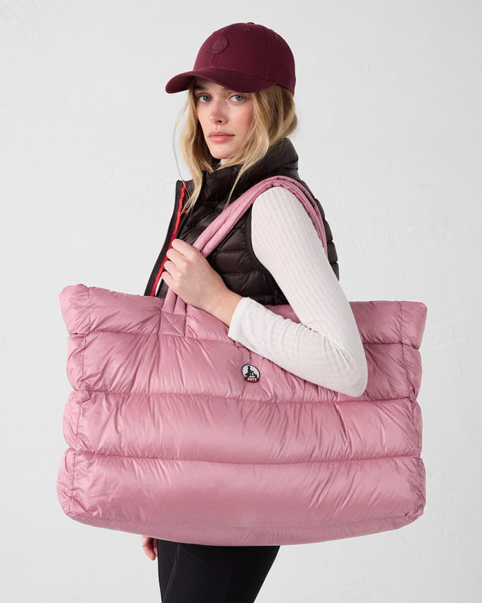 4_LEINA_UTOT212504-40M_12.jpg