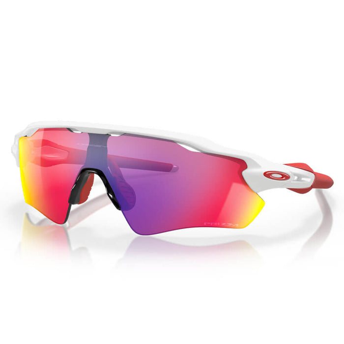 Polished White / Prizm Road