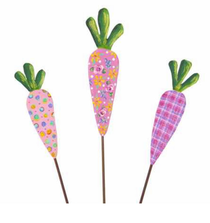 Set of 3 Pink Patterned Carrots Outdoor Stake