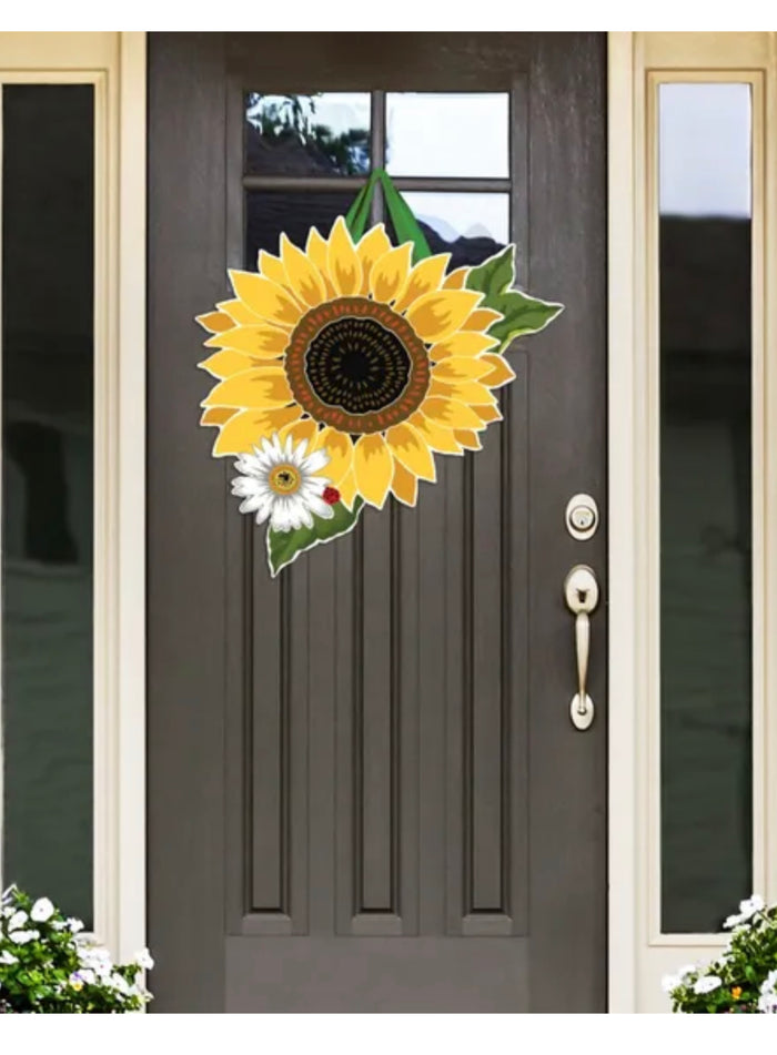 Sunflower Door Hanger in Yellow, White, and Green