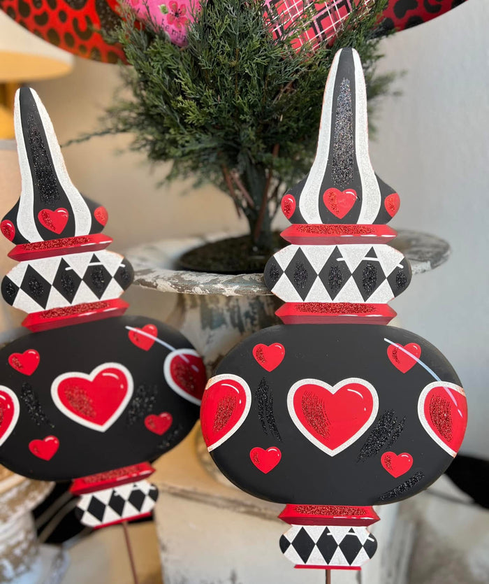 Valentine's Day: Elegant Topiary Black Red Heart Finial Metal Stake