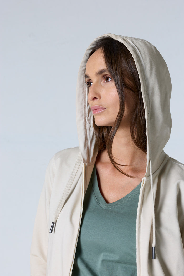 8_SIMA_WZIP112602-90H_16.jpg